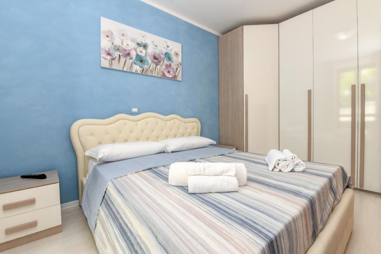 My Desenzano Holiday Apartment デセンツァーノ・デル・ガルダ エクステリア 写真