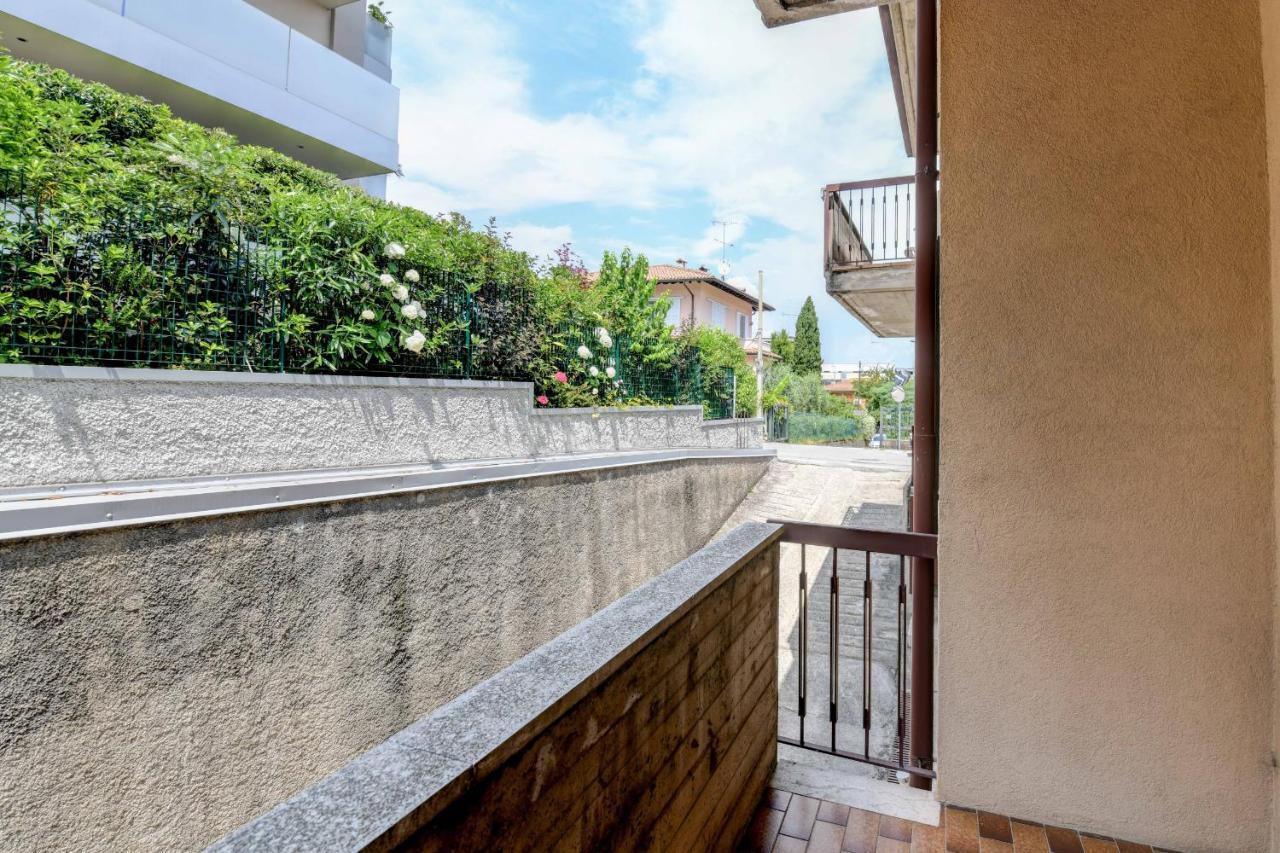 My Desenzano Holiday Apartment デセンツァーノ・デル・ガルダ エクステリア 写真